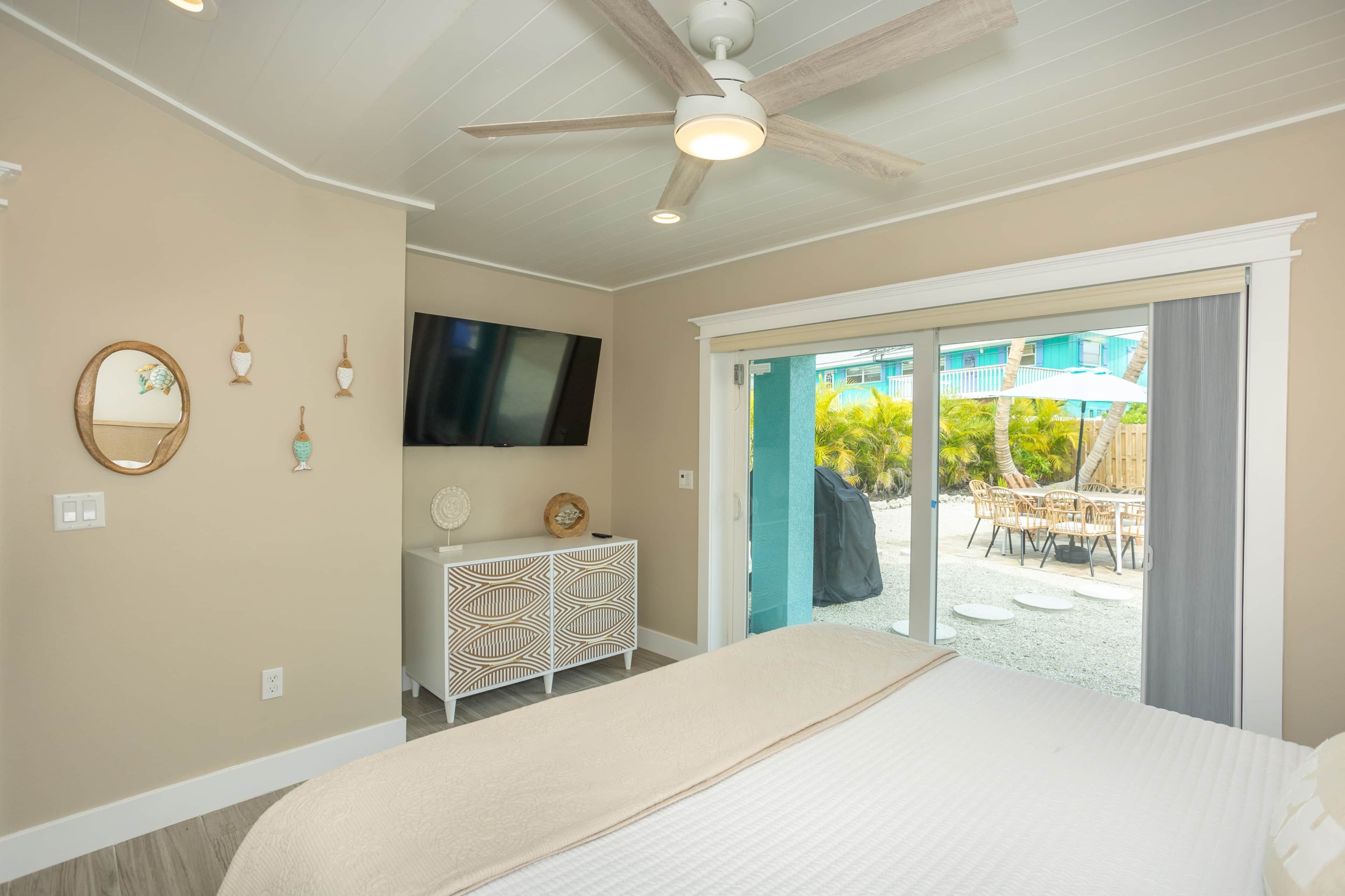 2 habitaciones, tabla de planchar con plancha, wifi y ropa de cama 