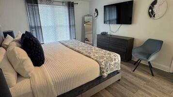 Strygejern/strygebræt, Wi-Fi, sengetøj