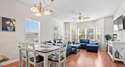 Updated Condo in Legends Resort