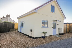 Exterior - Cosy Retreat (Camborne)