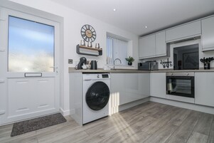 Lavavajillas, utensilios de cocina