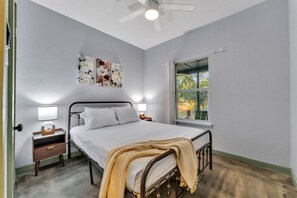 2 quartos, ferros/tábuas de passar roupa, berço de viagem, Wi-Fi