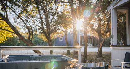 Romantic Cabin | Cowboy Pool & Patio | Near Wine!