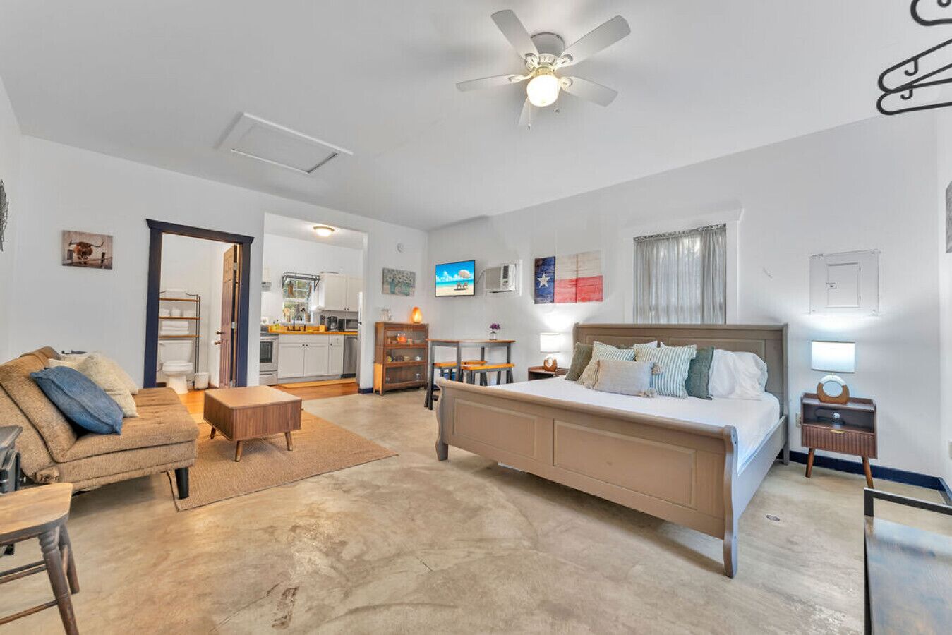 1 bedroom, iron/ironing board, travel cot, WiFi