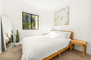 Apartment | 2 Schlafzimmer, laptopgeeigneter Arbeitsplatz, Bügeleisen/Bügelbrett
