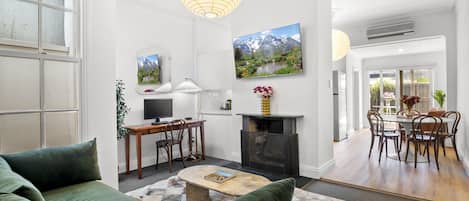 Apartment | Living room