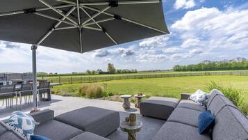 Biệt thự | Ban công