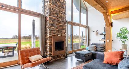 Luxurious and Sustainable 6-person Holiday Villa