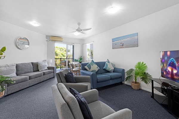 Apartment | Living area