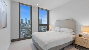 Apartment | 1 bilik tidur, ruang kerja komputer riba, seterika/papan seterika