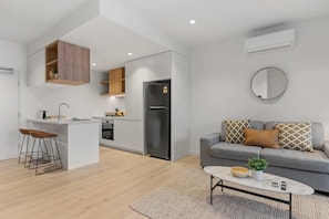 Apartment | Interior - 1-bed Resort With Study and Gym (Melbourne)