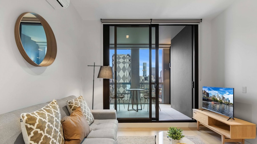 1-bed Resort With Study and Gym