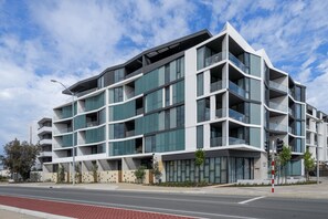 Apartment | Exterior - Stylish 2-bed Apartment With Rooftop BBQ Access (Perth)