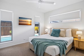 Apartment | 4 bedrooms, iron/ironing board, bed sheets - Premium 4-bed Coastal Escape With BBQ and Pool (Sunshine Coast)