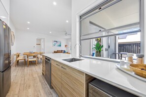 Apartamento | Cocina privada | Utensilios de cocina