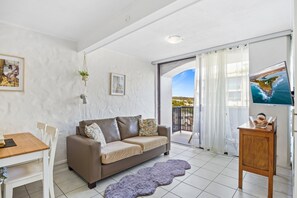 Apartment | Living area - Great Location 1-bed With Pool (Sunshine Coast)
