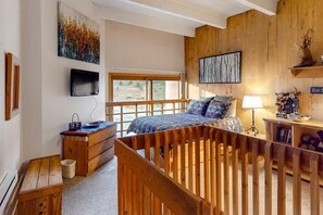 Condo, 1 Queen Bed, Mountain View (Summit House East 1 Bed Loft 2 Bath S)