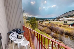 Condo, 1 Queen Bed, Mountain View (Summit House East 1 Bed Loft 2 Bath S) | Property grounds