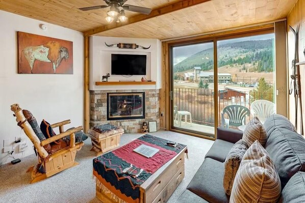 Condo, 1 cama Queen size (Summit House East 1 Bed Loft 2 Bath S) | Área de sala de estar