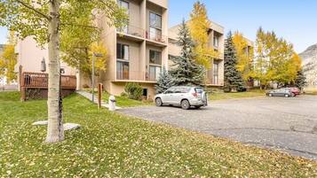 Apartment, 1 Queen-Bett (Summit House East 1 Bed Loft 2 Bath S) | Aussenbereich