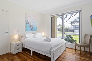 Leilighet | 3 soverom, strykejern/-brett og sengetøy