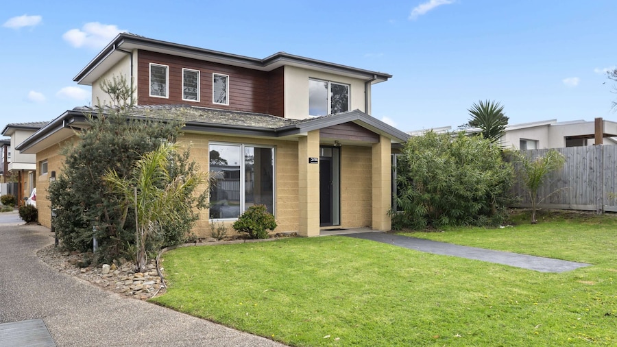 Seaside 3-bed Home, Direct Beach Access