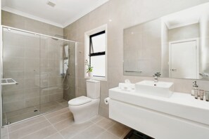 Apartment | Badezimmer