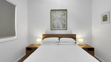 Apartment | 4 bedrooms, bed sheets