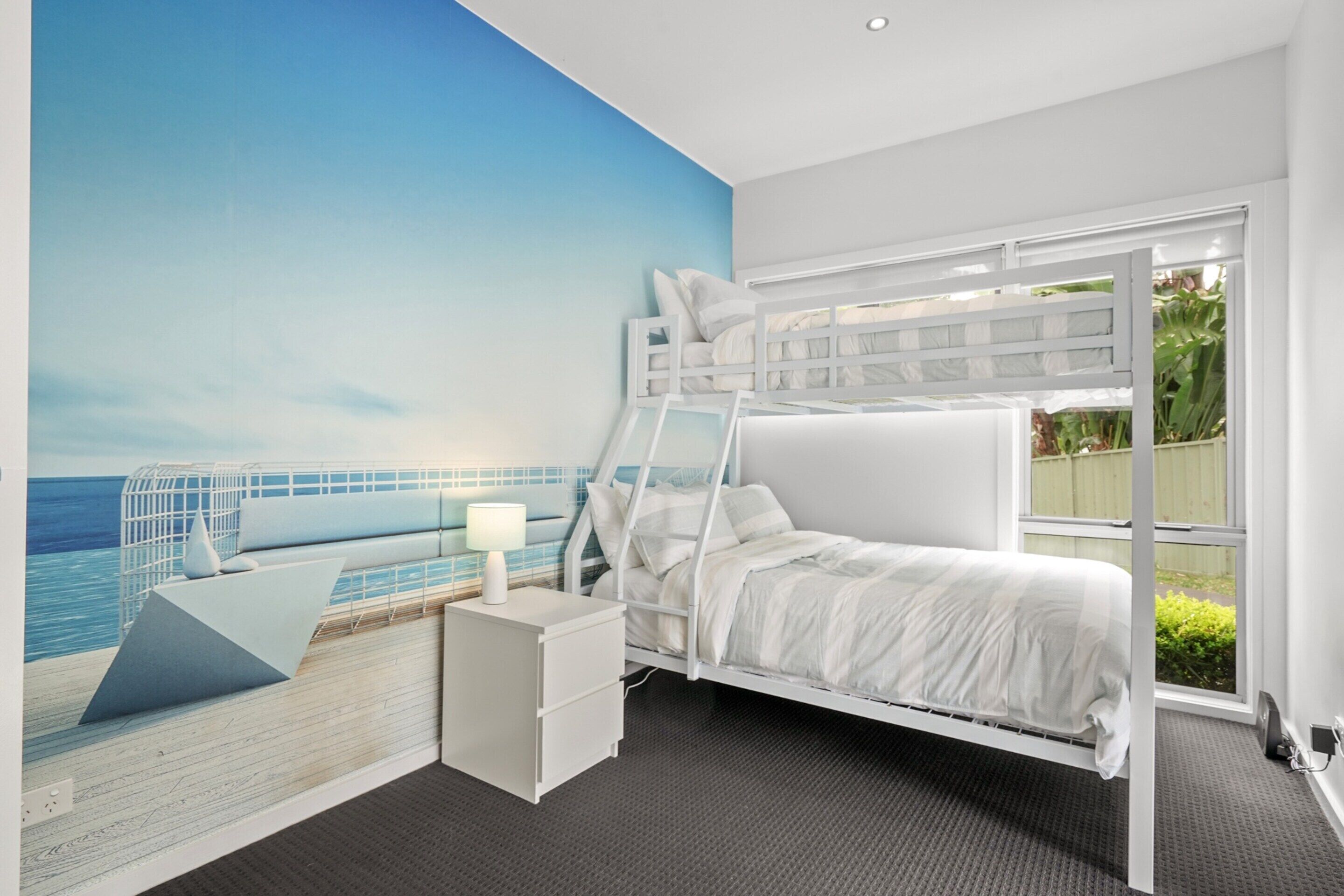 Apartment | 5 bedrooms, laptop workspace, iron/ironing board, bed sheets