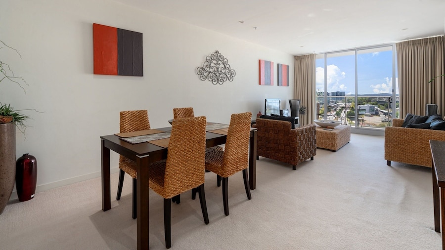 Comfortable 1-bed Apartment With Balcony