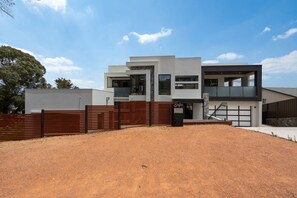 Apartment | Exterior