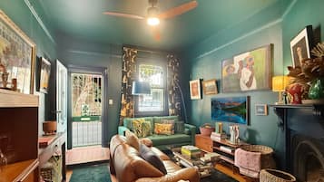 Apartment | Living area