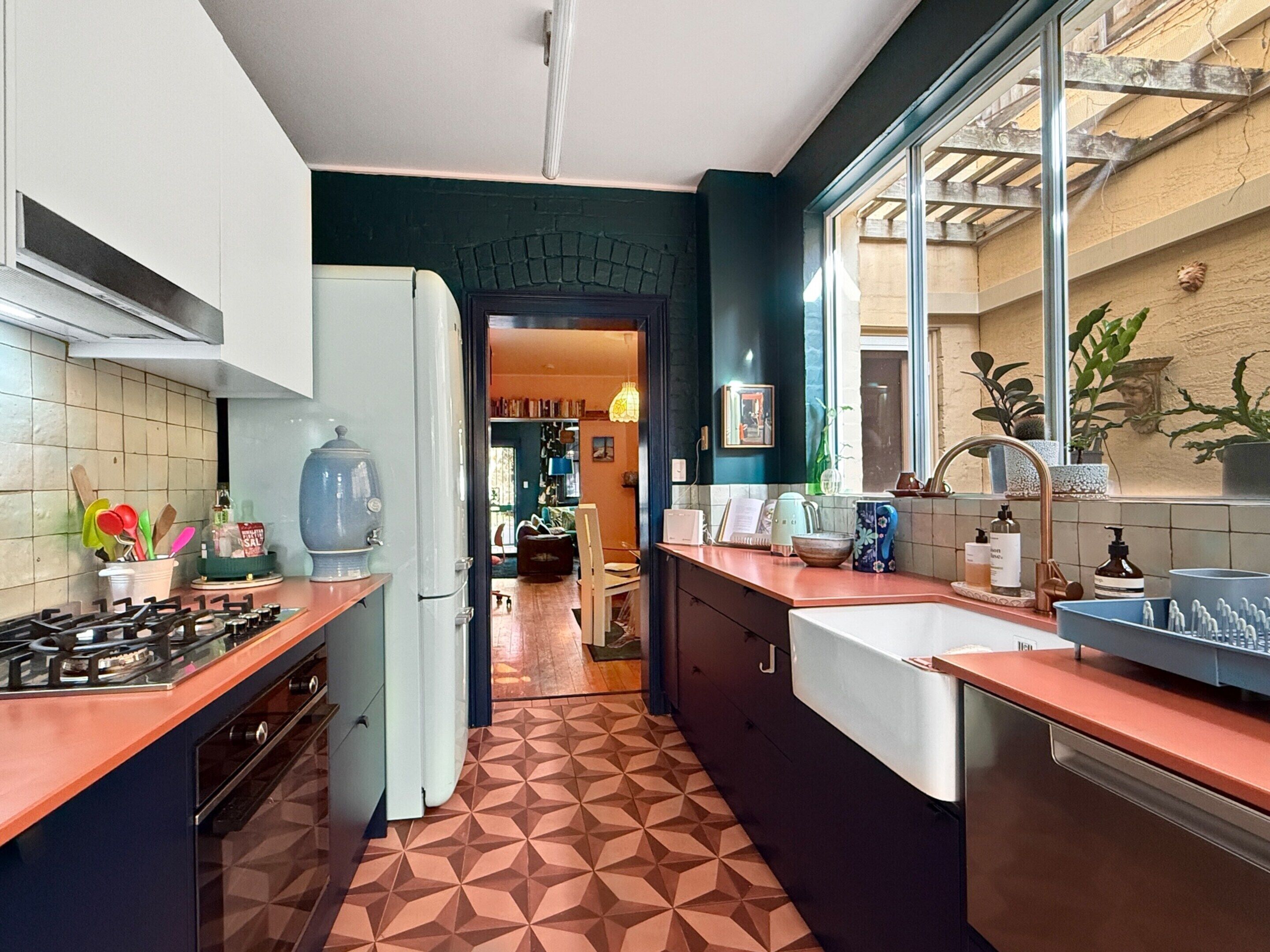 Apartment | Private kitchen | Cookware/dishes/utensils