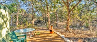 Romantic Yurt | Cowboy Pool | Hot Tub| Near Wine