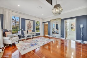 Apartment | Living room