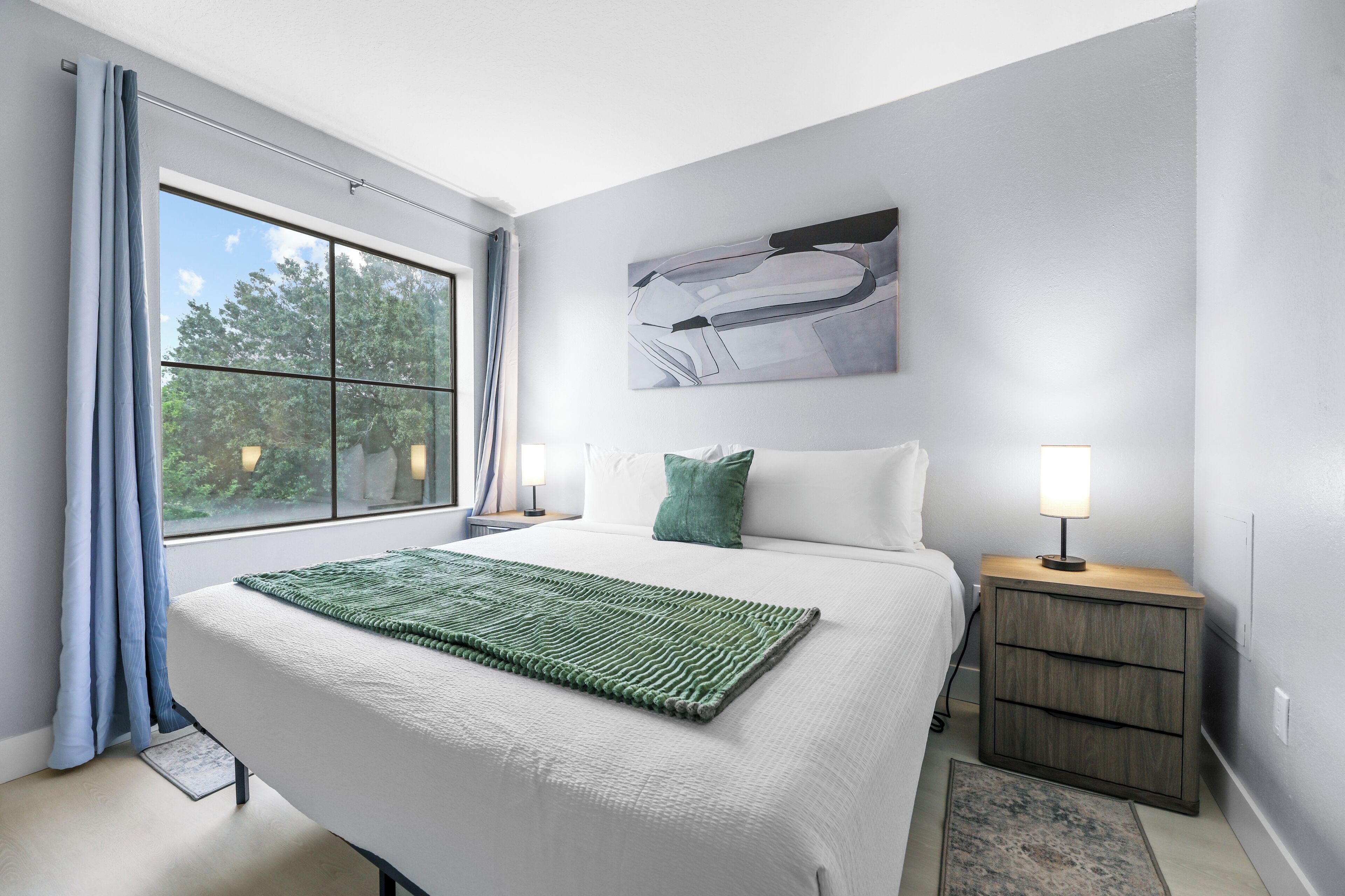 2 soverom, strykejern/-brett, wi-fi og sengetøy