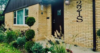 Charming 2-bedroom ranch and only one turn from the University of Notre Dame.