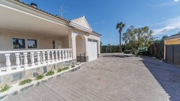 Villa, 4 Bedrooms, Private Pool | Terrace/patio