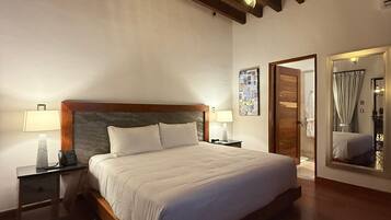 Caja de seguridad en la habitación, cortinas blackout y wifi gratis