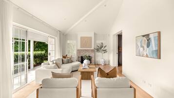 Căn hộ | Phòng khách