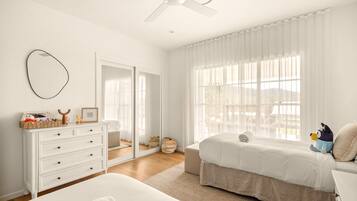 Departamento | 4 habitaciones y espacio para trabajar con laptop