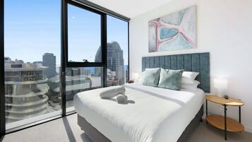 Apartment | 2 bedrooms, laptop workspace, iron/ironing board, bed sheets