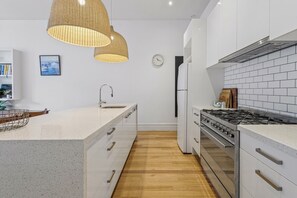 شقة | مطبخ خاص | مستلزمات طهي/أطباق/أوعية