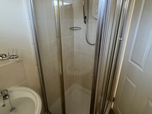 Shower - Embury (Padstow)