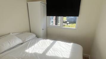 2 bedrooms, individually decorated, individually furnished, free WiFi