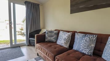 Cottage | Living area