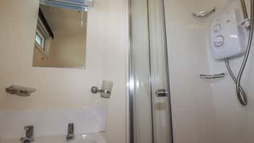 Cottage | Bathroom | Shower