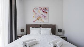 1 多间卧室、熨斗/熨衣板、WiFi、床单