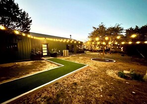 المنشأة من الخارج