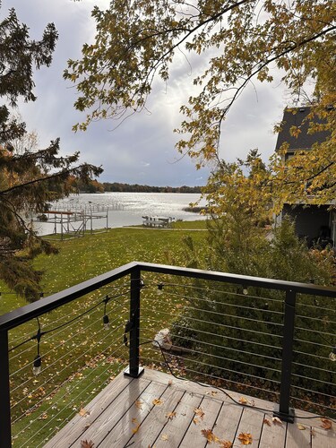 Serenity, Luxury, Lake Life Living!